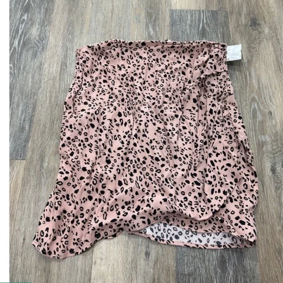 Leopard Print Pink Reformation Jemma Mini Skirt 8 boho classic spring designer - Picture 3 of 8